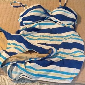 A Pea in the Pod Maternity Tankini Bathing Suit
